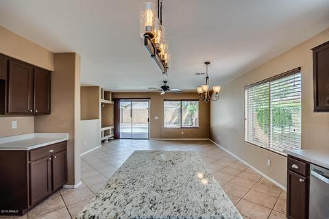 2233 E Soft Wind Dr, Phoenix, AZ 85024 photo 4