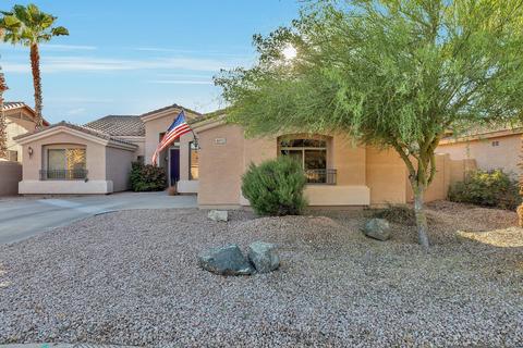 1672 S Hazel St, Gilbert, AZ 85295 photo 2