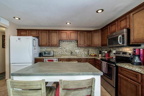 3441 E Claire Dr, Phoenix, AZ 85032 photo 14