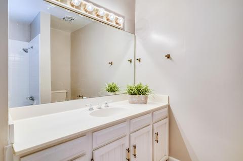 3335 E Osborn Rd, Phoenix, AZ 85018 photo 29