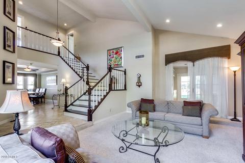 3209 E Rock Wren Rd, Phoenix, AZ 85044 photo 3