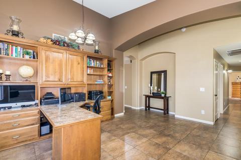 1068 E Orchid Ln, Gilbert, AZ 85296 photo 11