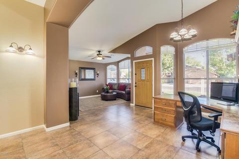 1068 E Orchid Ln, Gilbert, AZ 85296 photo 5
