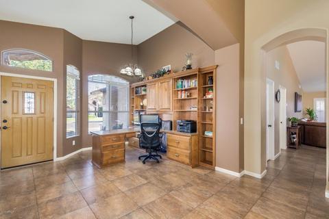 1068 E Orchid Ln, Gilbert, AZ 85296 photo 6