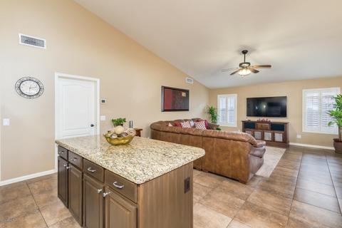 1068 E Orchid Ln, Gilbert, AZ 85296 photo 14
