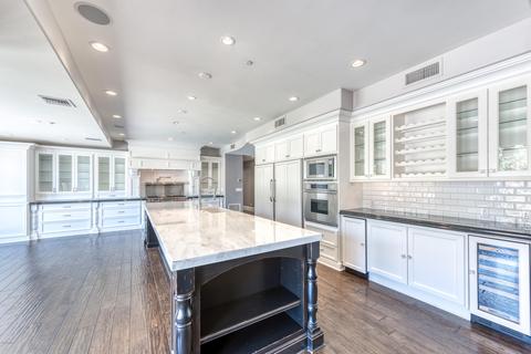 4340 N 57th Pl, Phoenix, AZ 85018 photo 13