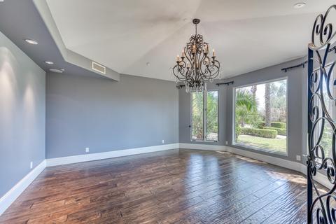 4340 N 57th Pl, Phoenix, AZ 85018 photo 9