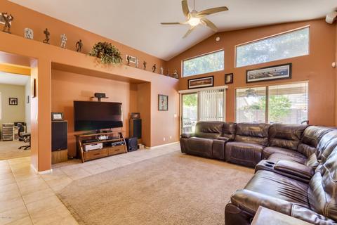 4105 E Lariat Ln, Phoenix, AZ 85050 photo 8