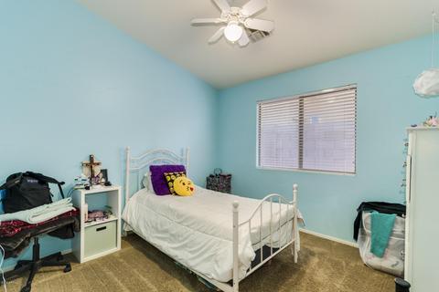 4105 E Lariat Ln, Phoenix, AZ 85050 photo 12