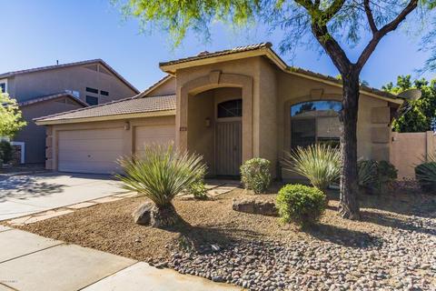 4105 E Lariat Ln, Phoenix, AZ 85050 photo 2
