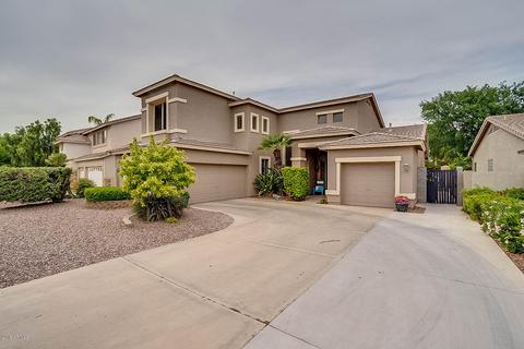 1690 E Rawhide St, Gilbert, AZ 85296 photo 2