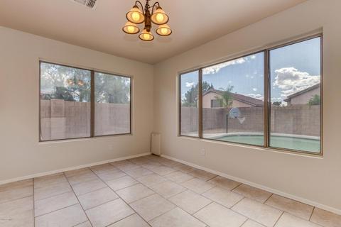 1348 N Thunderbird Ct, Gilbert, AZ 85234 photo 13