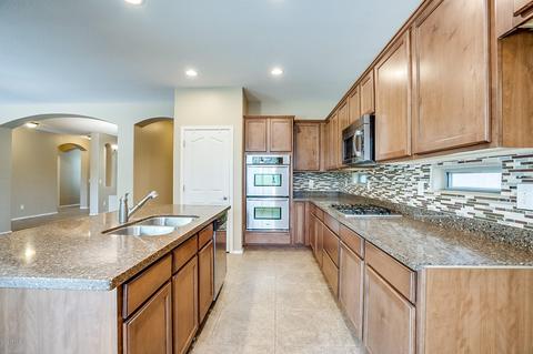 11135 E Roselle Ave, Mesa, AZ 85212 photo 3