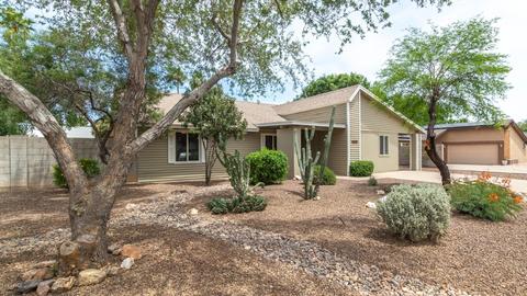 2610 E Corrine Dr, Phoenix, AZ 85032 photo 1