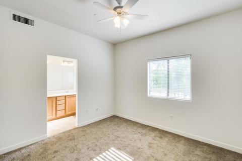 815 E Rose Ln #109, Phoenix, AZ 85014 photo 32