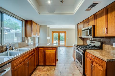 17208 N 40th Pl, Phoenix, AZ 85032 photo 8