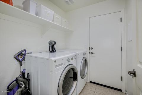 7958 S Sorrell Ln, Gilbert, AZ 85298 photo 29