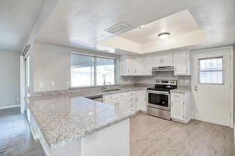 2145 W Sequoia Dr, Phoenix, AZ 85027 photo 5