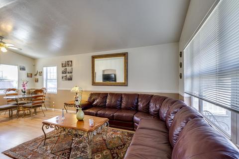 521 E Mountain View Rd, Phoenix, AZ 85020 photo 5