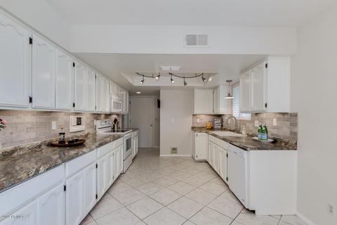 550 Encinas Ave, Gilbert, AZ 85234 photo 13