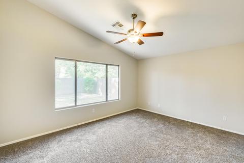 890 E Baylor Ln, Gilbert, AZ 85296 photo 4