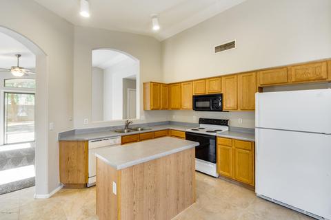 890 E Baylor Ln, Gilbert, AZ 85296 photo 2