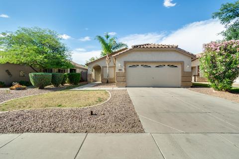 890 E Baylor Ln, Gilbert, AZ 85296 photo 1