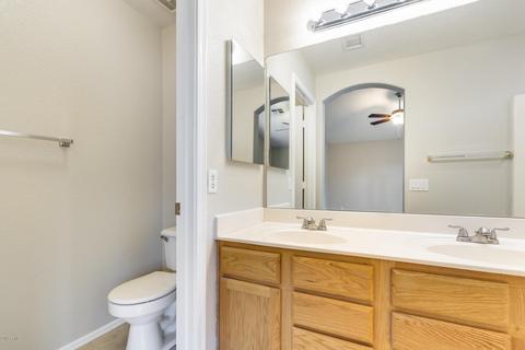 890 E Baylor Ln, Gilbert, AZ 85296 photo 32