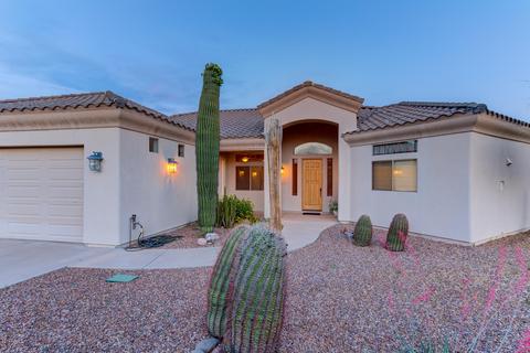 8621 E Mallory St, Mesa, AZ 85207 photo 2