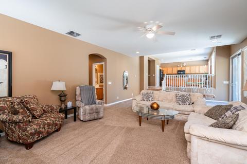 2910 E Comstock Dr, Gilbert, AZ 85296 photo 13