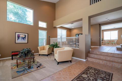 2910 E Comstock Dr, Gilbert, AZ 85296 photo 5