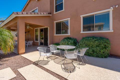 2910 E Comstock Dr, Gilbert, AZ 85296 photo 39