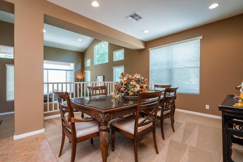 2910 E Comstock Dr, Gilbert, AZ 85296 photo 6