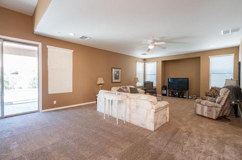 2910 E Comstock Dr, Gilbert, AZ 85296 photo 11
