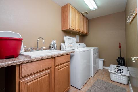 2910 E Comstock Dr, Gilbert, AZ 85296 photo 33
