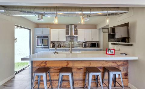 3026 E Stella Ln, Phoenix, AZ 85016 photo 6