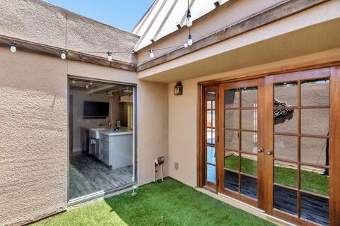 3026 E Stella Ln, Phoenix, AZ 85016 photo 12