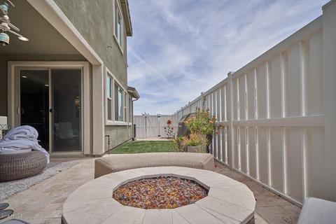 2268 S Basmath Ln, Gilbert, AZ 85295 photo 24