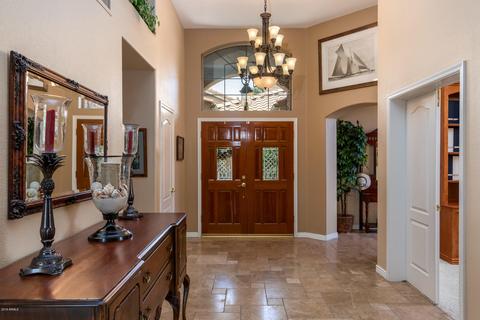 1807 E Monarch Bay Dr, Gilbert, AZ 85234 photo 5