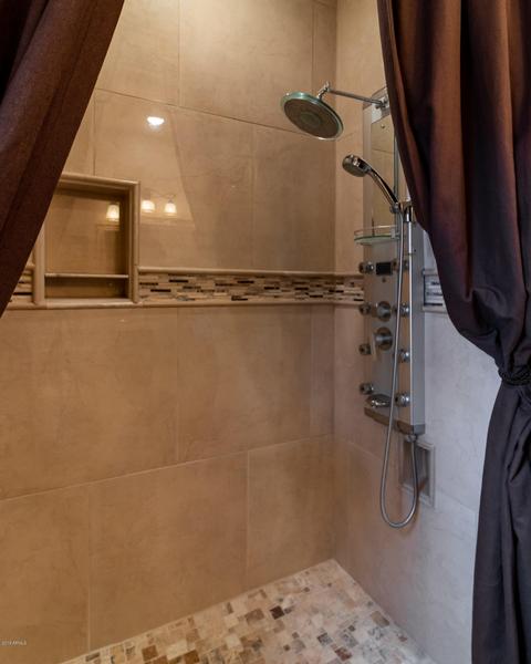 1807 E Monarch Bay Dr, Gilbert, AZ 85234 photo 35