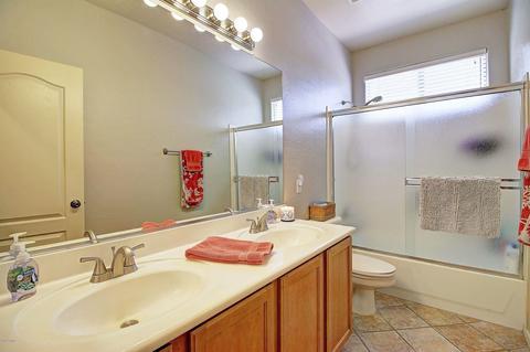 25605 N Singbush Loop, Phoenix, AZ 85083 photo 28