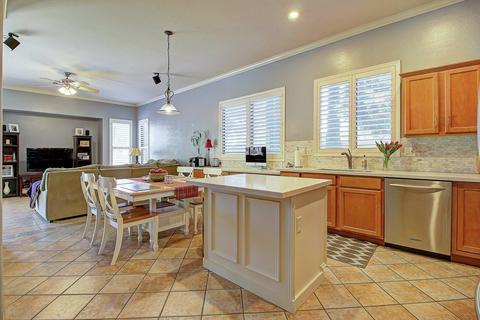 25605 N Singbush Loop, Phoenix, AZ 85083 photo 17