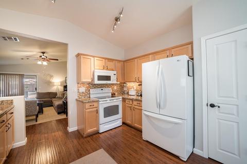2253 E Soft Wind Dr, Phoenix, AZ 85024 photo 9