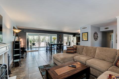 1325 E Catalina Dr, Phoenix, AZ 85014 photo 2