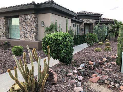 1828 E Desert Ln, Phoenix, AZ 85042 photo 1