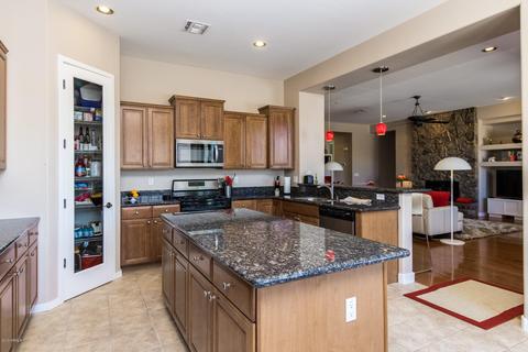 1828 E Desert Ln, Phoenix, AZ 85042 photo 11
