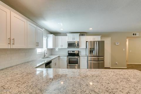1935 E Apollo Ave, Tempe, AZ 85283 photo 11