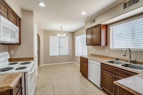 412 N Aaron Cir, Mesa, AZ 85207 photo 4