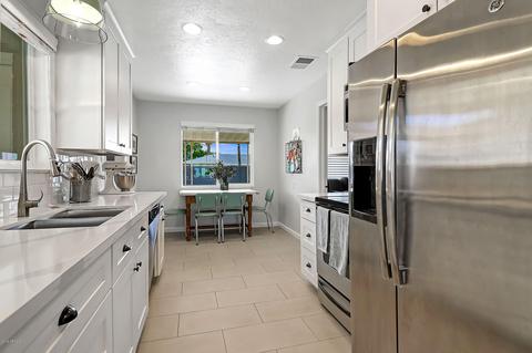 5744 N 11th Way, Phoenix, AZ 85014 photo 7