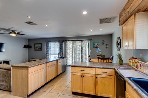 2624 E Cactus Rd, Phoenix, AZ 85032 photo 14